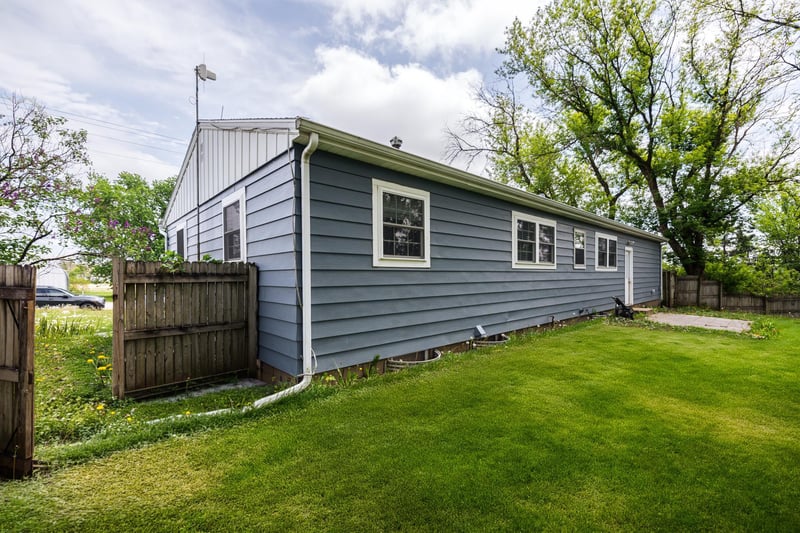 2631 County Road 3 SW, Byron, MN 55920