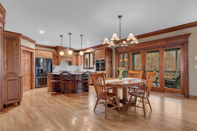 1612 Blackberry Cir, Sartell, MN 56377