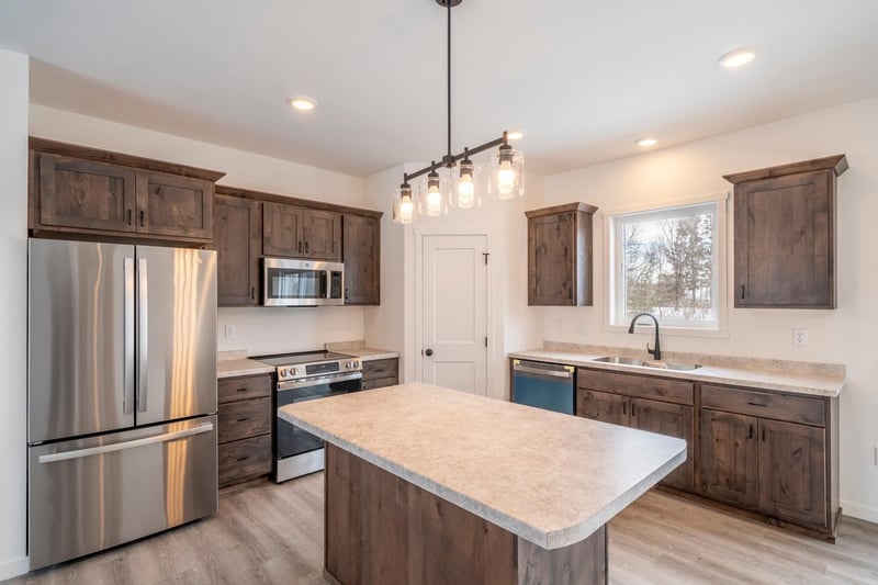 465 Oak Cir, Vergas, MN 56587