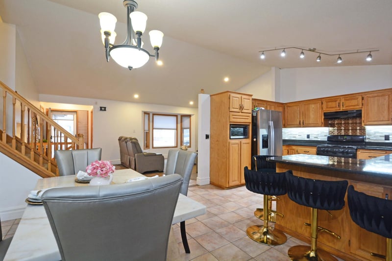 2813 232nd Ln NW, Saint Francis, MN 55070