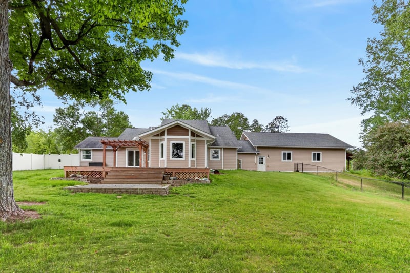 33107 Chippewa Dr, Grand Rapids, MN 55744