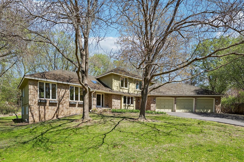 16300 Adeline Ln, Minnetonka, MN 55391