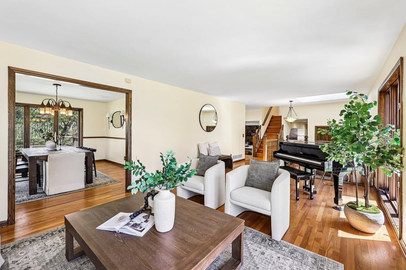 16300 Adeline Ln, Minnetonka, MN 55391
