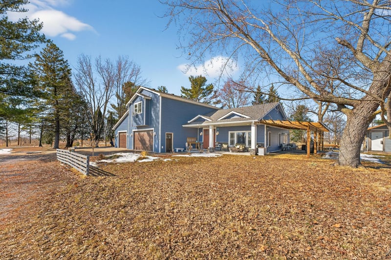 26255 Saint Croix, Pine City, MN 55063