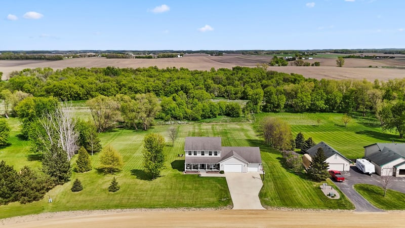 18066 Willies Way, New Prague, MN 56071