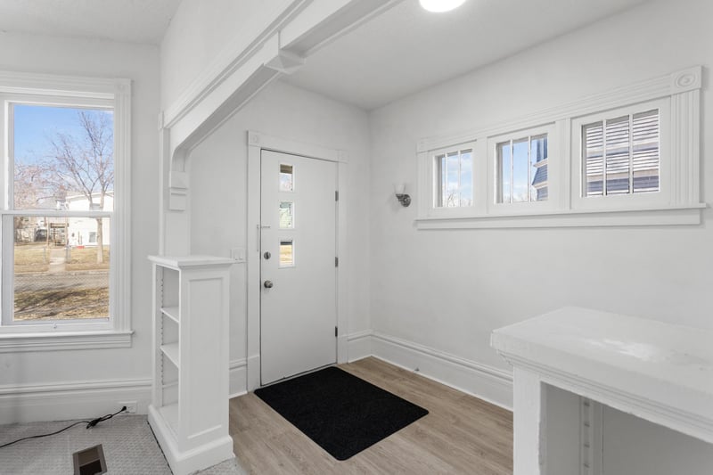 366 Fuller Ave, Saint Paul, MN 55103