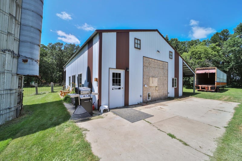 8719 State 64 SW, Motley, MN 56466