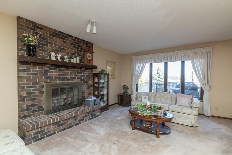 9901 Oakland Ave S, Bloomington, MN 55420