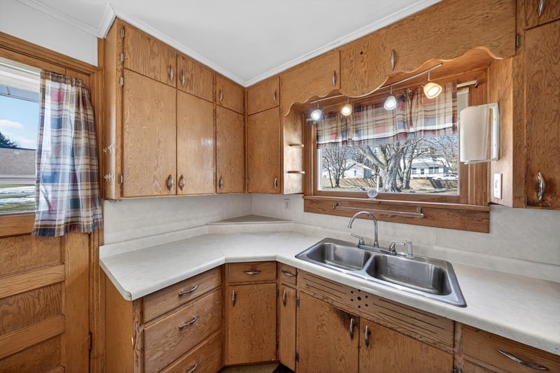105 North St NE, Preston, MN 55965