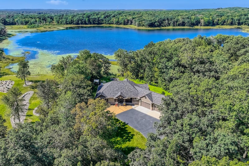 23966 98th St NW, Elk River, MN 55330