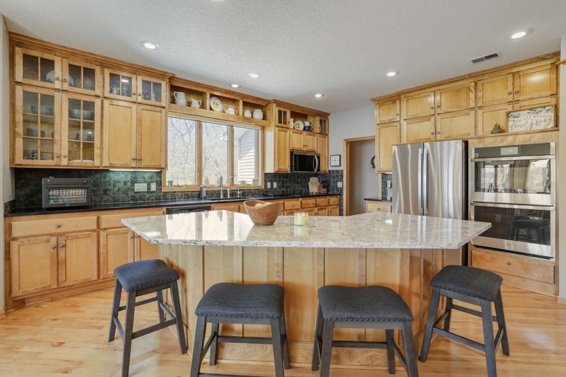23966 98th St NW, Elk River, MN 55330