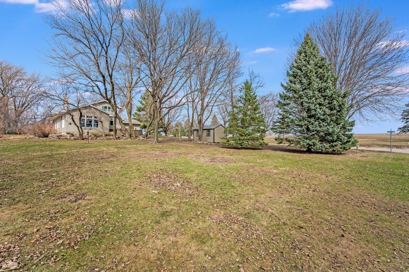 805 Hengen St, Fairmont, MN 56031