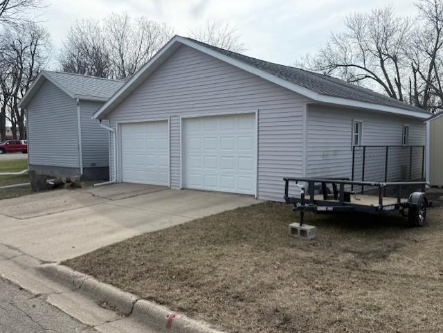 108 4th St NE, Fulda, MN 56131