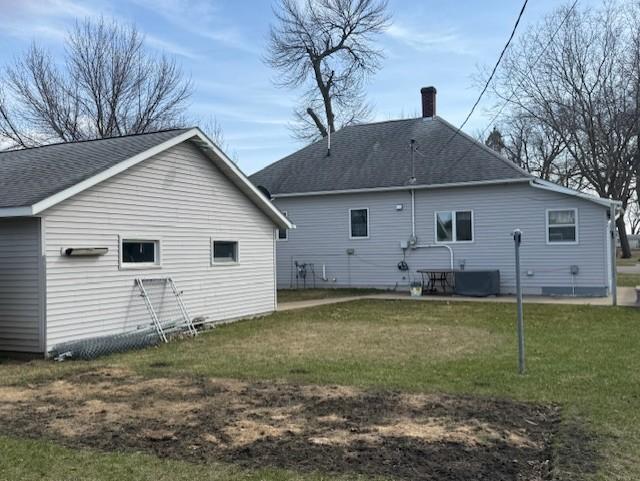 108 4th St NE, Fulda, MN 56131