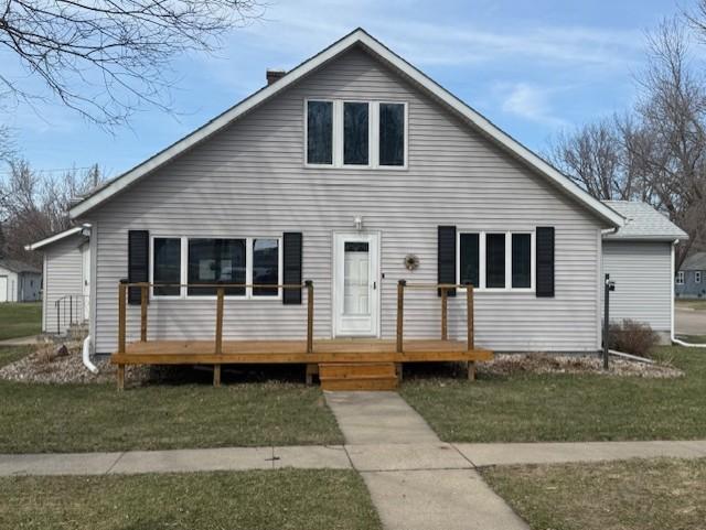 108 4th St NE, Fulda, MN 56131