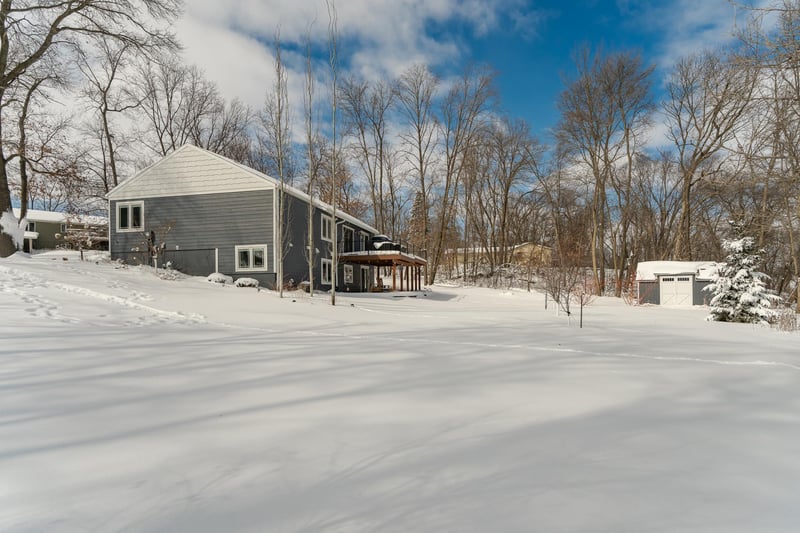 816 Hickory Ln, Mantorville, MN 55955