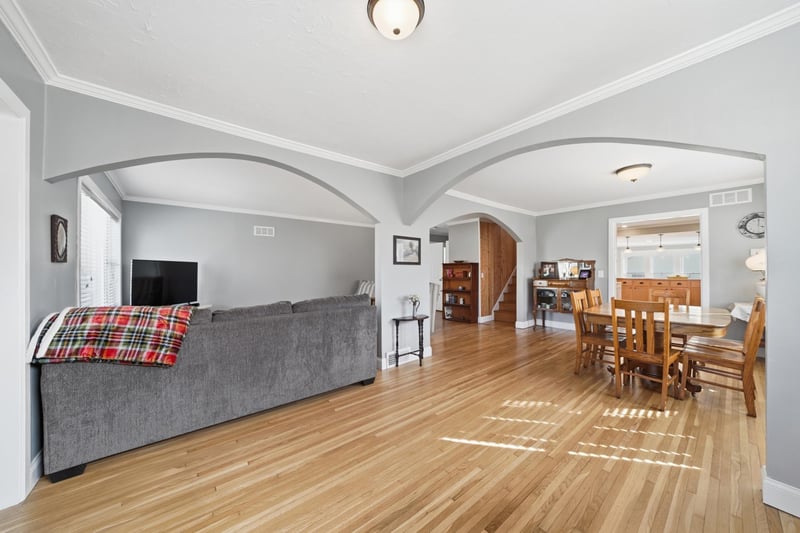 204 E Baker St, Arlington, MN 55307