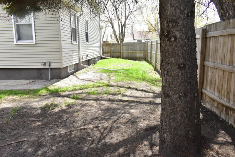 1404 2nd Ave N, Moorhead, MN 56560