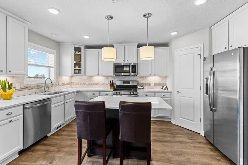 9954 5th Street Ln N, Lake Elmo, MN 55042