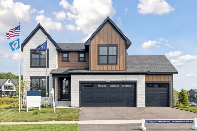 4580 Meadowview Ln, Minnetrista, MN 55331