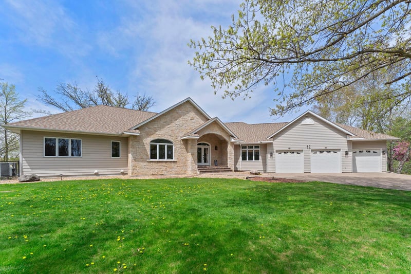 20328 Ann River Dr, Mora, MN 55051