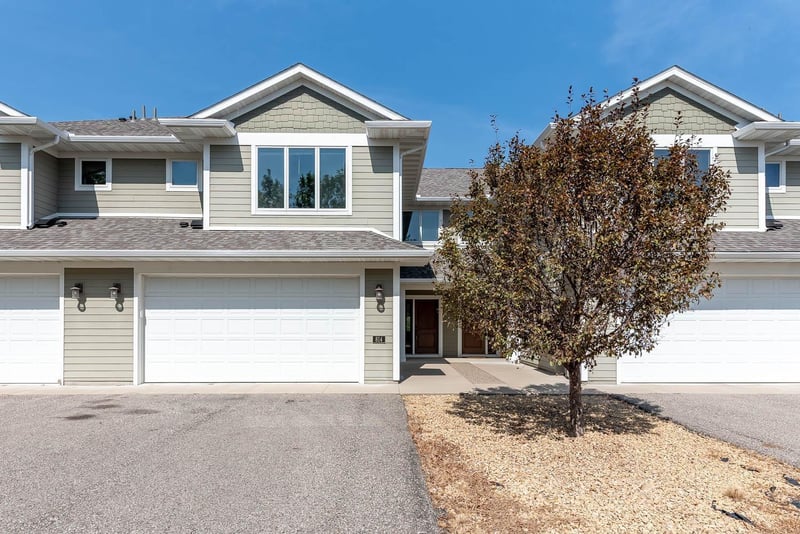 814 Pinnacle Pa, Mankato, MN 56001