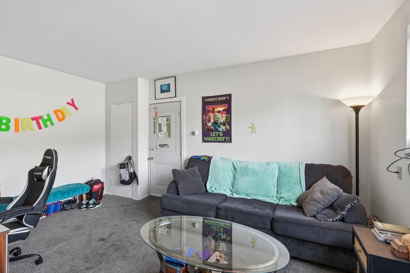 8311 Excelsior Blvd, Hopkins, MN 55343