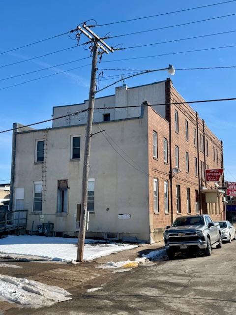 222 1st St S, Montgomery, MN 56069