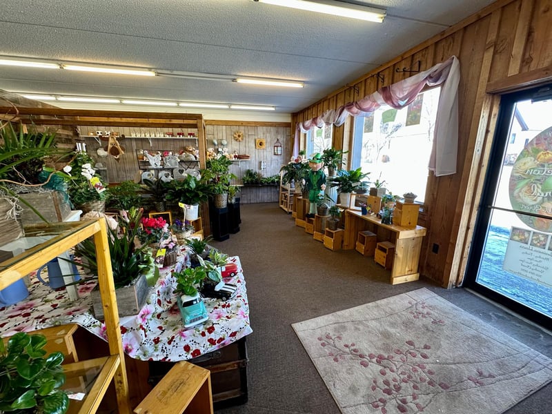 605 1st St, Princeton, MN 55371