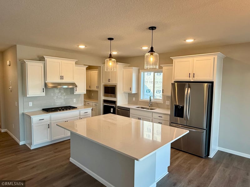 1649 Meadows Dr NE, East Bethel, MN 55011