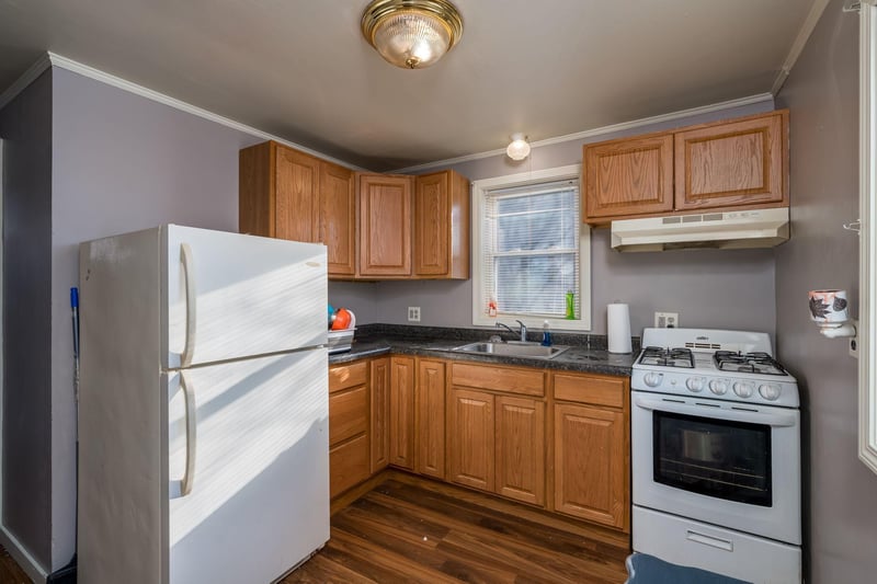 719 Nicollet Ave, North Mankato, MN 56003