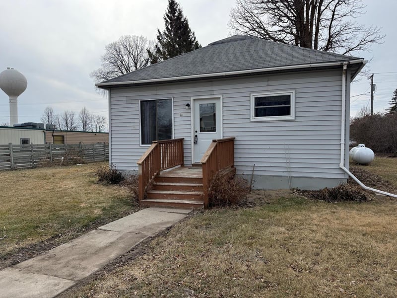 173 Main St N, Blackduck, MN 56630