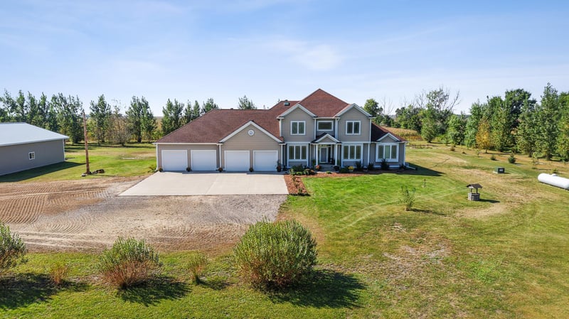 13755 130th St S, Barnesville, MN 56514