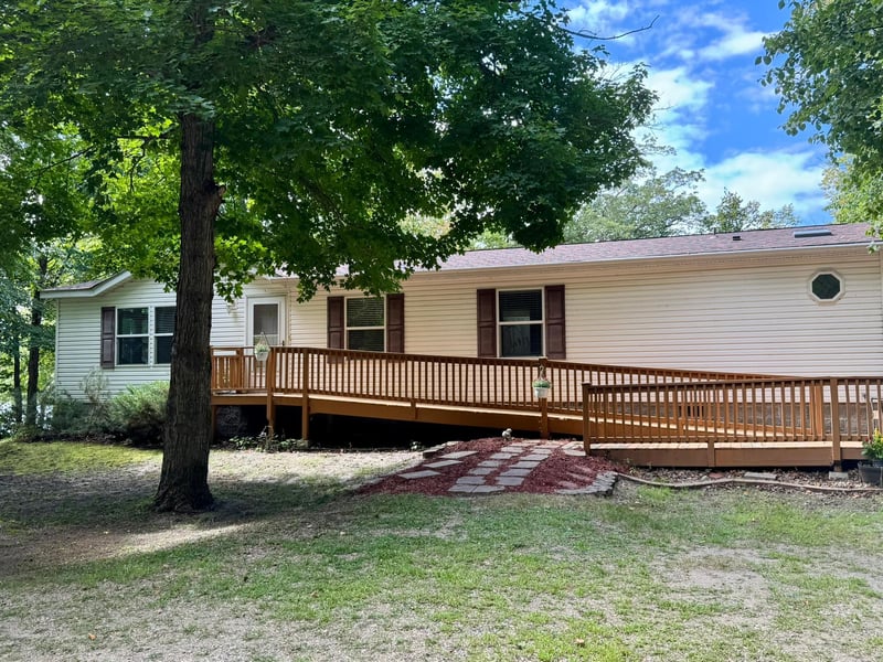 14196 E Fox Lake Rd, Detroit Lakes, MN 56501