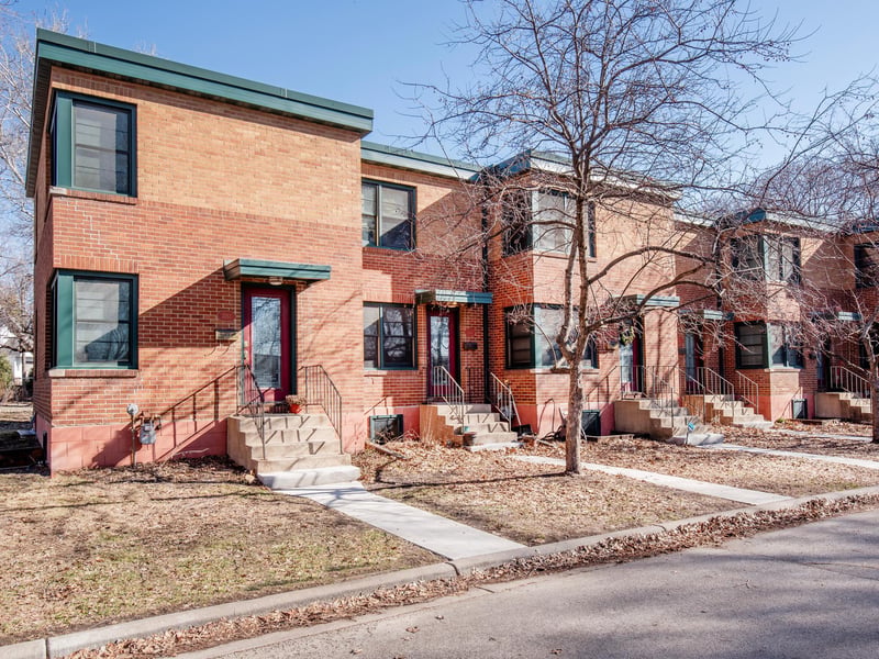 2263 Priscilla St, Saint Paul, MN 55108