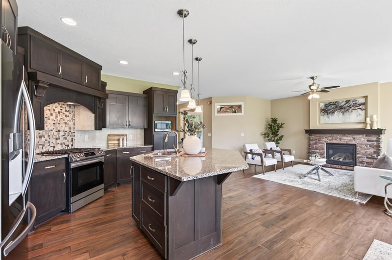 11610 St Andrews Cir, Blaine, MN 55449