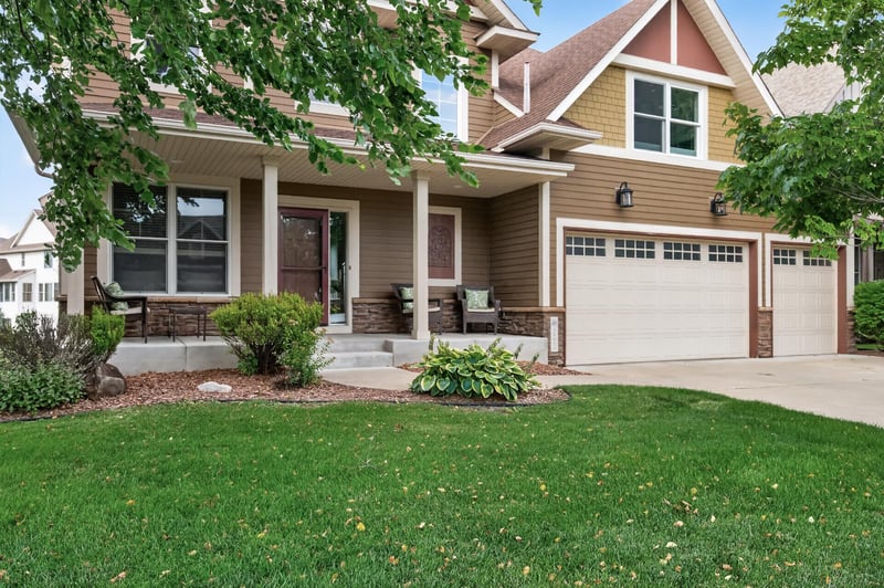11610 St Andrews Cir, Blaine, MN 55449