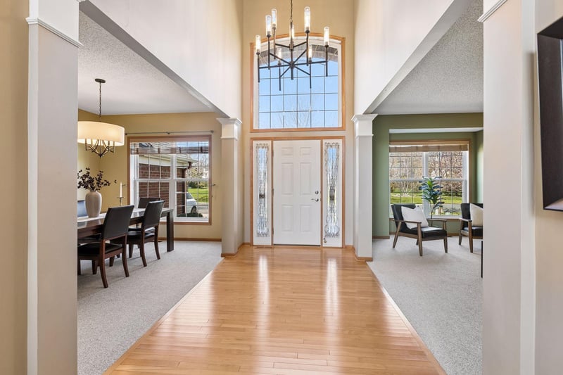 765 Ali Ln, Victoria, MN 55386