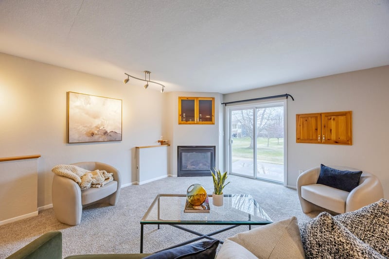 803 1st St NW, New Prague, MN 56071