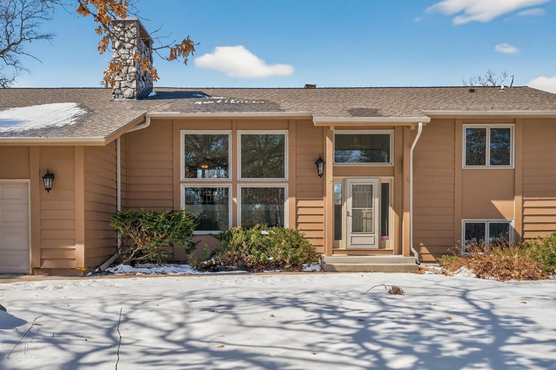 16780 Jeffrey Ave N, Hugo, MN 55038