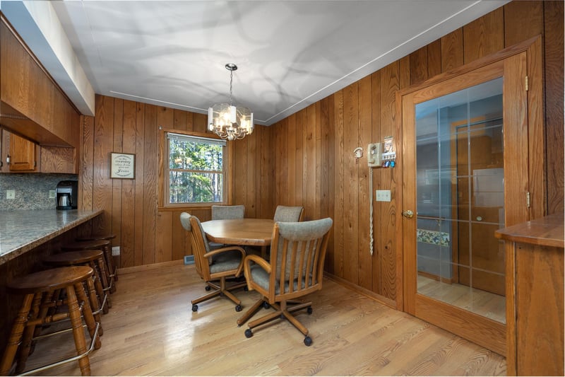 917 Sunrise Beach Dr, Amery, WI 54001