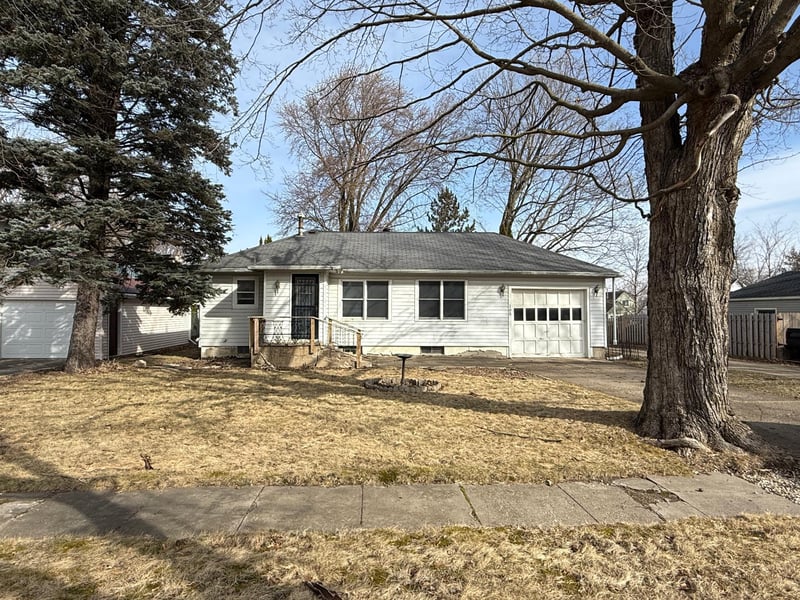 105 3rd Ave NW, Grand Meadow, MN 55936