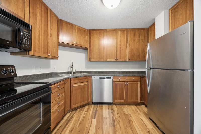 3131 Excelsior Blvd #412, Minneapolis, MN 55416