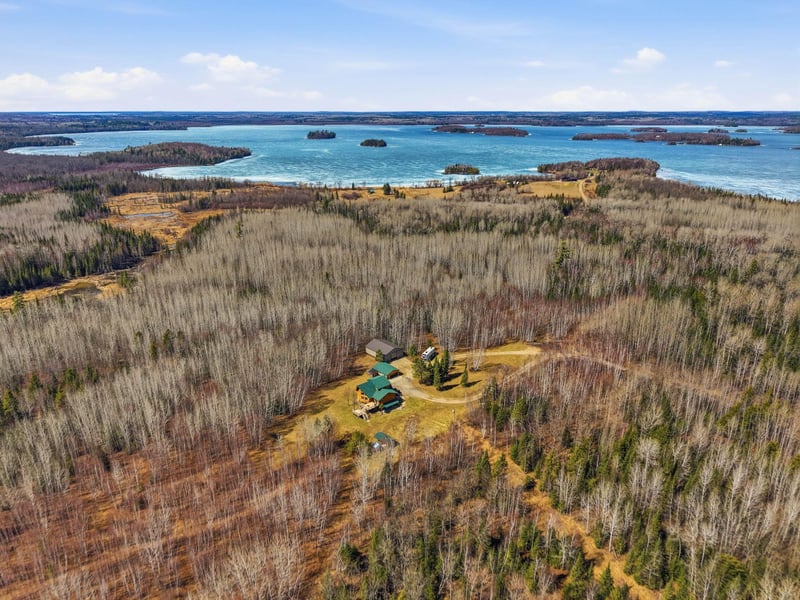 4359 Schweiger Rd, Orr, MN 55771