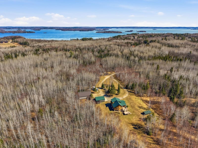 4359 Schweiger Rd, Orr, MN 55771