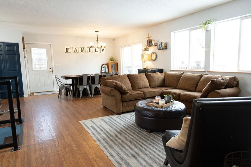 220 W Hill St, Vergas, MN 56587