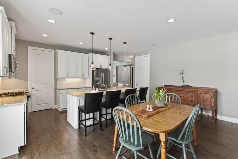 303 Primrose Pa N, Bayport, MN 55003