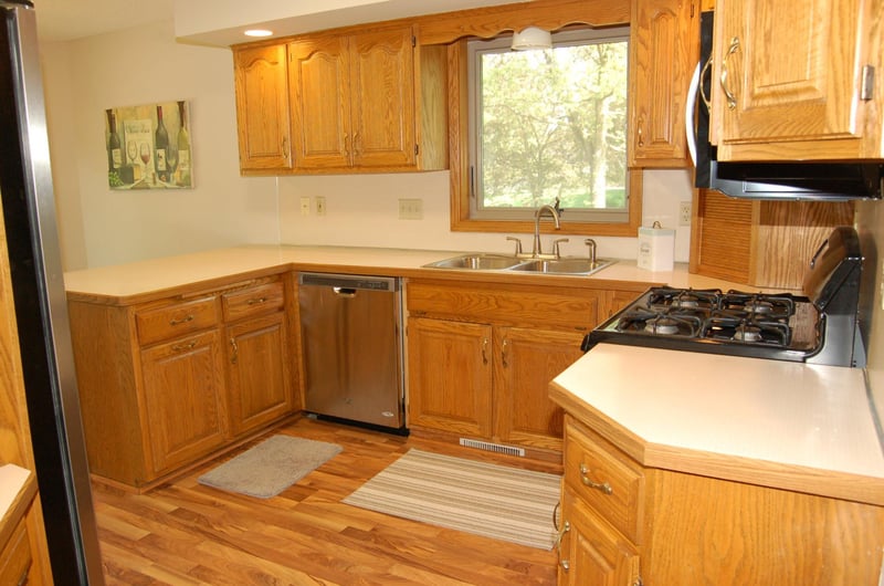 13041 Raven St NW, Coon Rapids, MN 55448