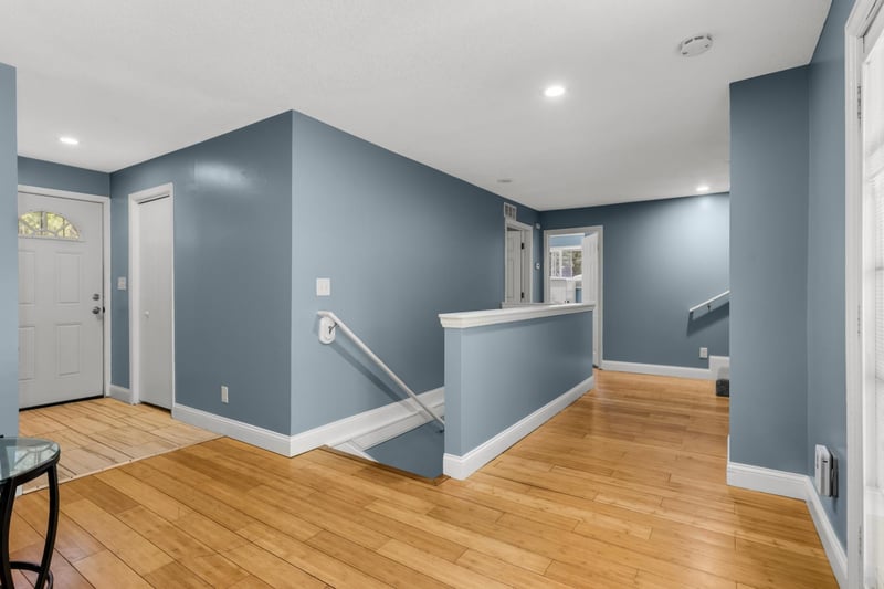 5306 Pennsylvania Ave N, New Hope, MN 55428