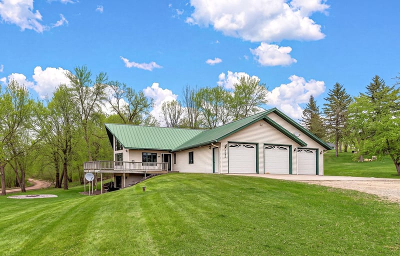 2181 Hazel Hill Rd SE, Alexandria, MN 56308